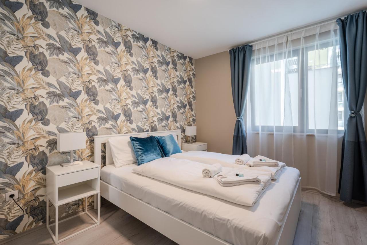 Navy Angel Apartment With Balcony ブダペスト エクステリア 写真